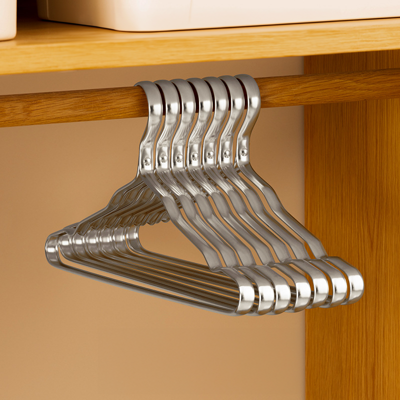 Clothes Hangers – Elegant Brass Design for Durable Wardrobe Organization 11