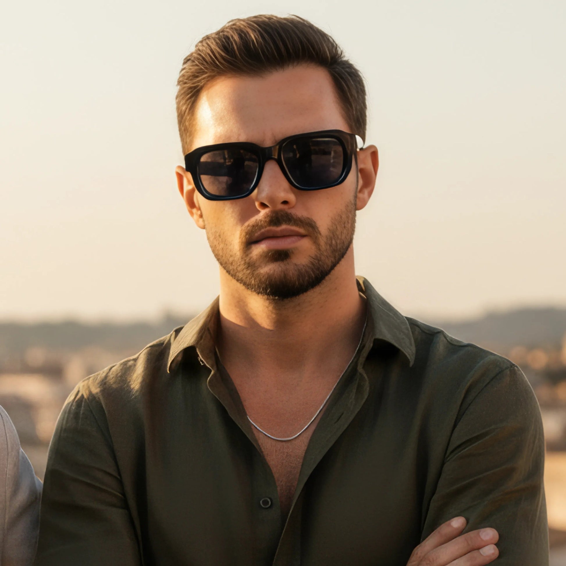 Sunglasses – Stylish Design with UV400 Protection for Comfort 3