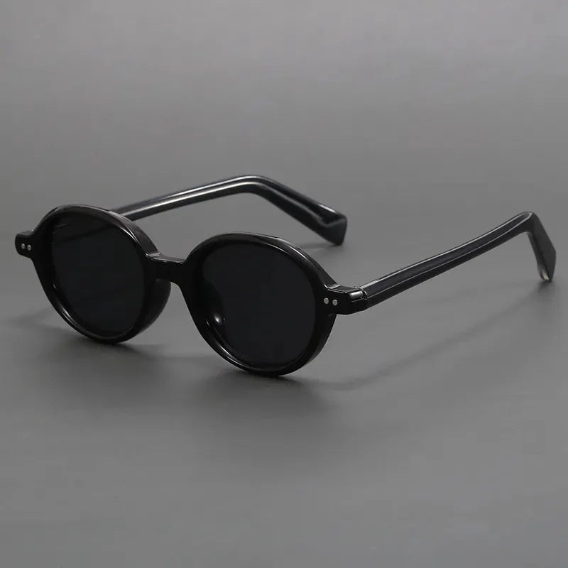 Sunglasses – Polarized Lenses for Ultimate Comfort and Style 8