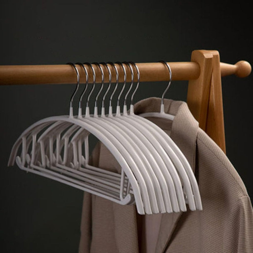 Wooden Clothes Hangers – Non-Slip Design for Wrinkle-Free and Organized Wardrobes 5