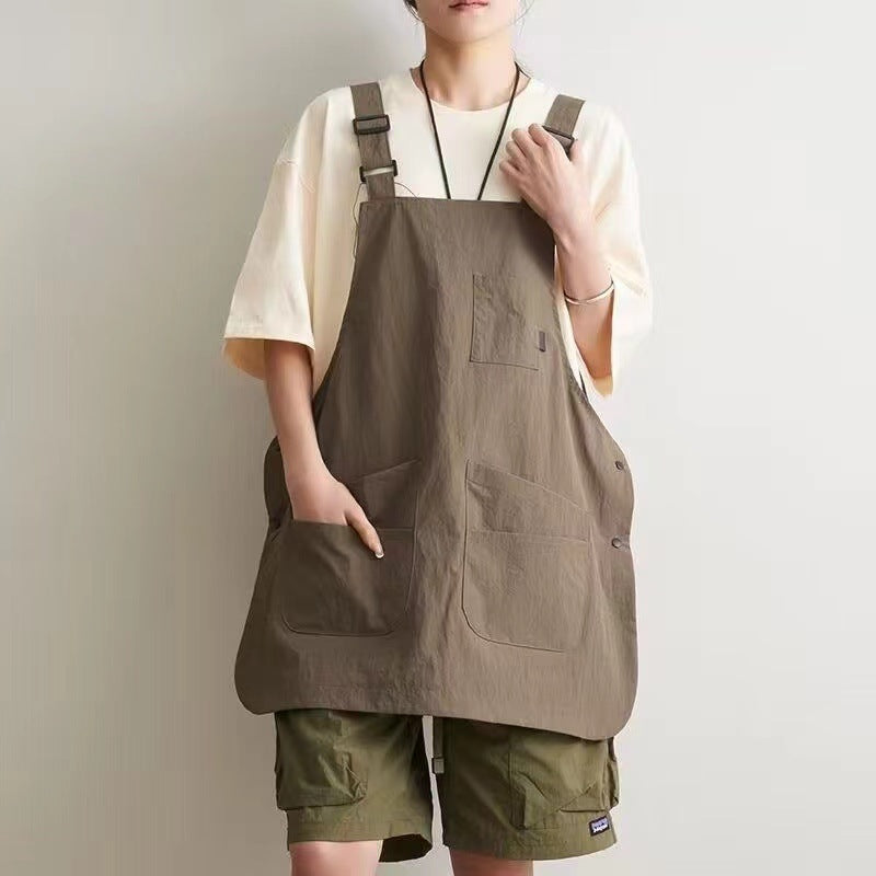 Gardening Apron for Women – Durable Design with Practical Pockets for Comfort and Convenience 1