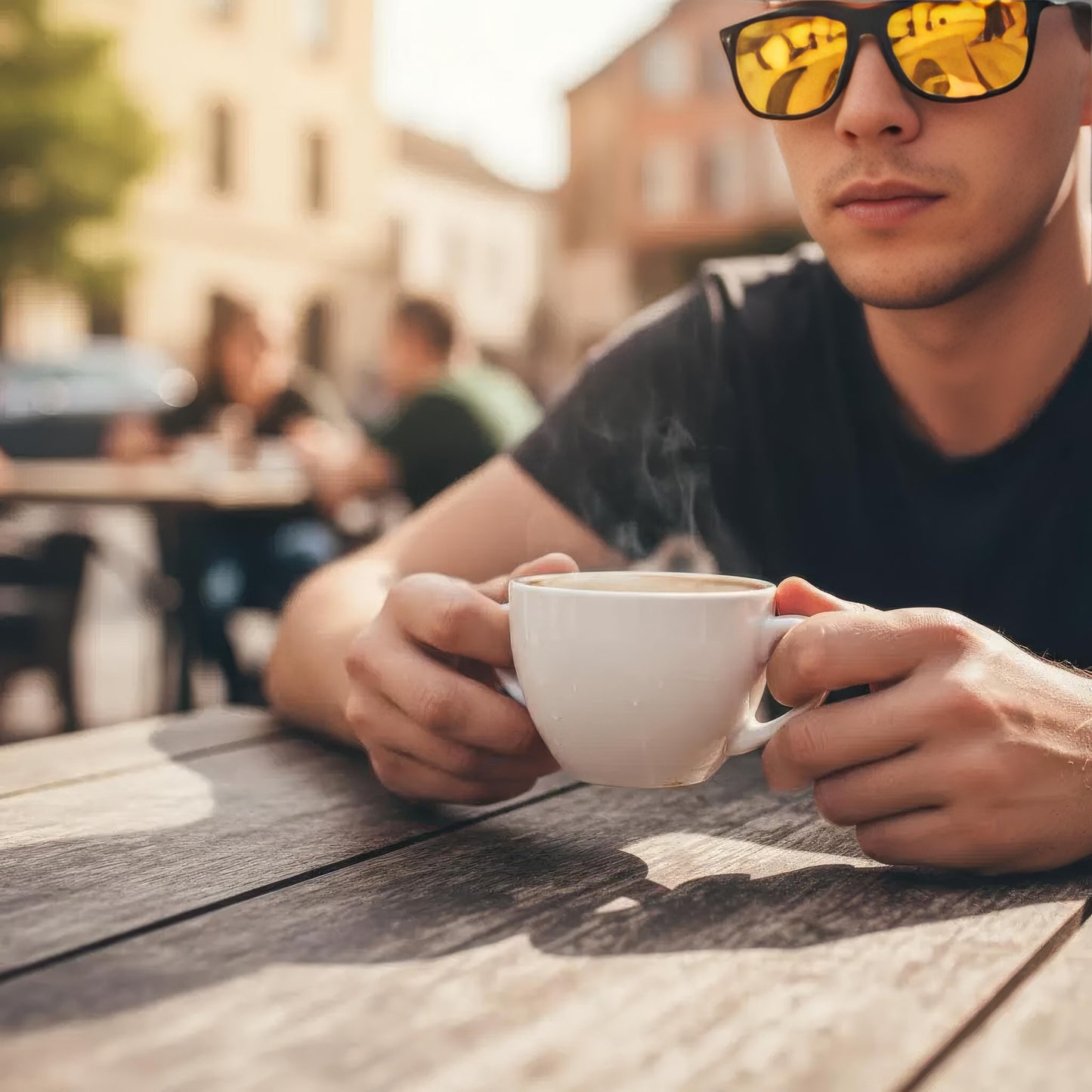 Sunglasses – Polarized Lenses for Clear Vision and Comfort 7