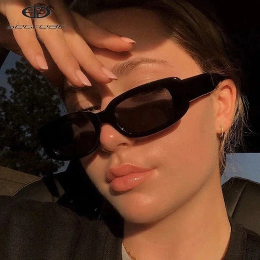 Women's Sunglasses – Stylish Design with UV400 Protection 1
