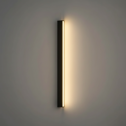 EvoBeam | Waterproof Outdoor Wall Lamp for Modern Exteriors