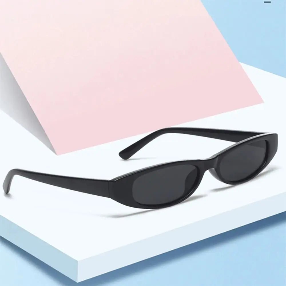 Chic Oval Sunglasses – UV375 Protection for Stylish Comfort