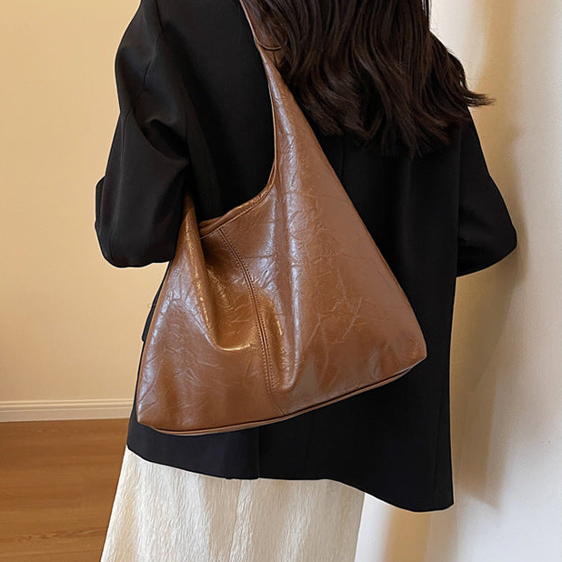 Shoulder Bag – Stylish Waterproof Design for Women with Ample Space for Daily Essentials
