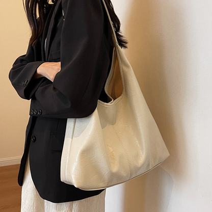 Shoulder Bag – Stylish Waterproof Design for Women with Ample Space for Daily Essentials
