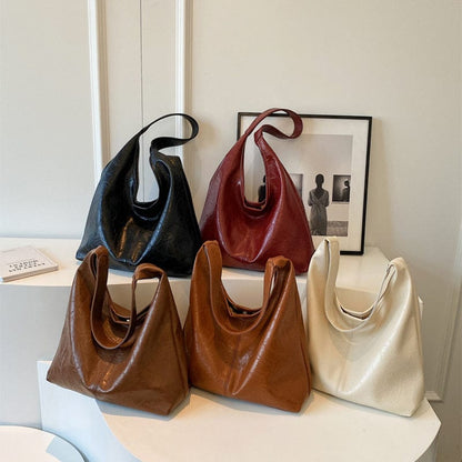 Shoulder Bag – Stylish Waterproof Design for Women with Ample Space for Daily Essentials