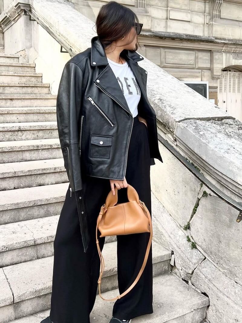 Stylish Handbag – Elegant Leather Design with Spacious Interior for Modern Women