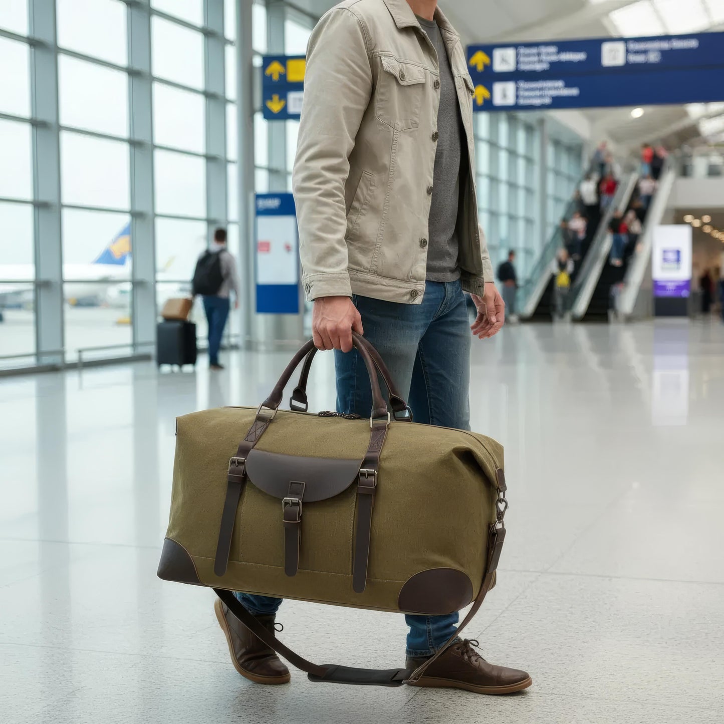 Stylish Men's Duffle Bag – Spacious Canvas Design with Leather Accents for Comfortable Travel