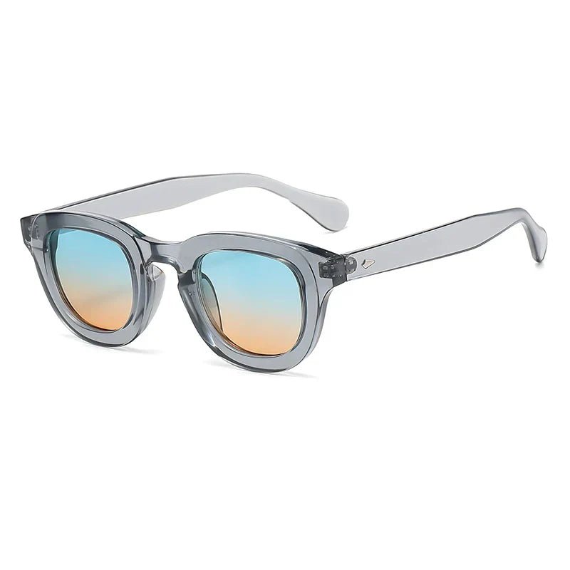 Stylish Sunglasses – Modern Design with UV Protection for All-Day Comfort