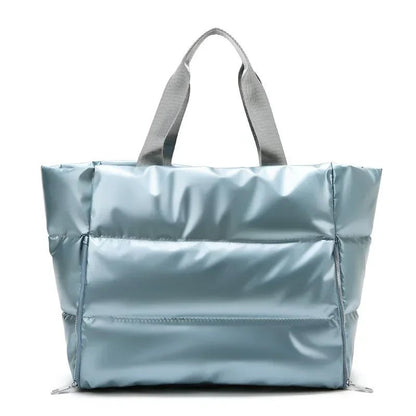 Stylish Women's Gym Bag – Waterproof Design for Active Lifestyles and Ample Storage