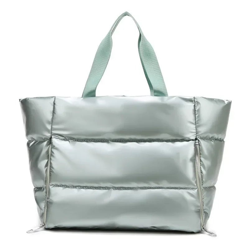 Stylish Women's Gym Bag – Waterproof Design for Active Lifestyles and Ample Storage