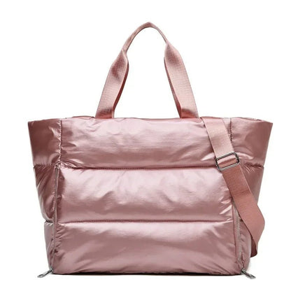 Stylish Women's Gym Bag – Waterproof Design for Active Lifestyles and Ample Storage