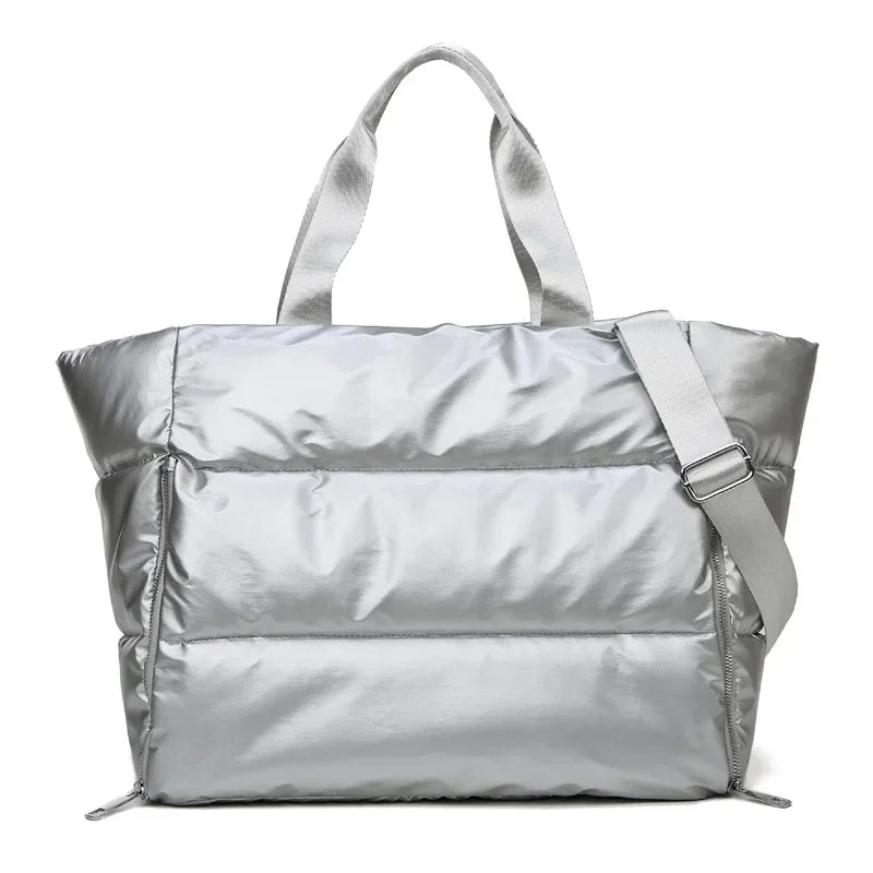 Stylish Women's Gym Bag – Waterproof Design for Active Lifestyles and Ample Storage