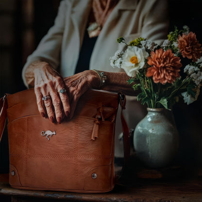 Women's Handbag – Elegant Design for Timeless Style and Versatility
