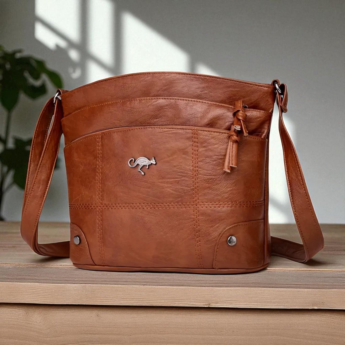 Women's Handbag – Elegant Design for Timeless Style and Versatility