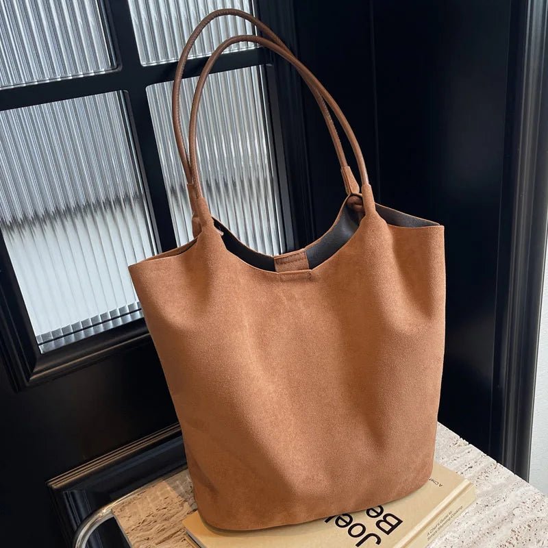 Women's Tote Bag – Luxurious Suede with Large Capacity for Everyday Elegance