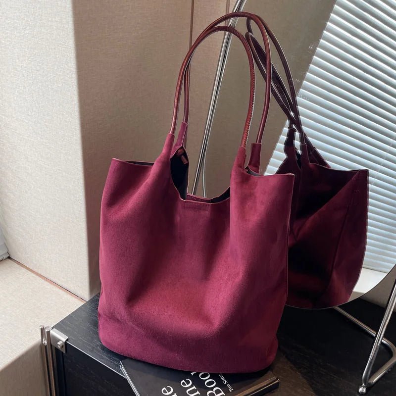 Women's Tote Bag – Luxurious Suede with Large Capacity for Everyday Elegance